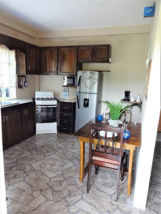 St. George'S Holiday Studio Vacation Of A Lifetime Fontenoy Exterior photo